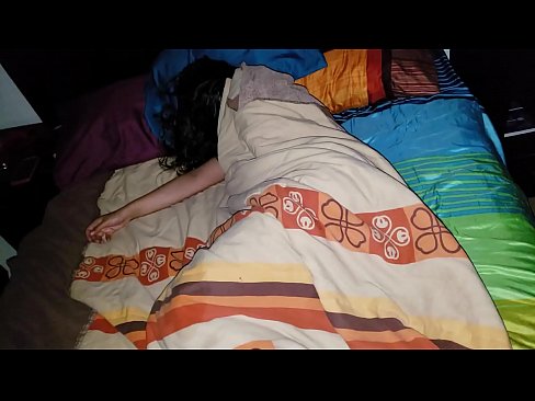 ❤️ Pinupunasan ng stepson ang kanyang batang madrasta habang natutulog ito. ❤️❌ Sex video sa tl.redpornpictures.ru
